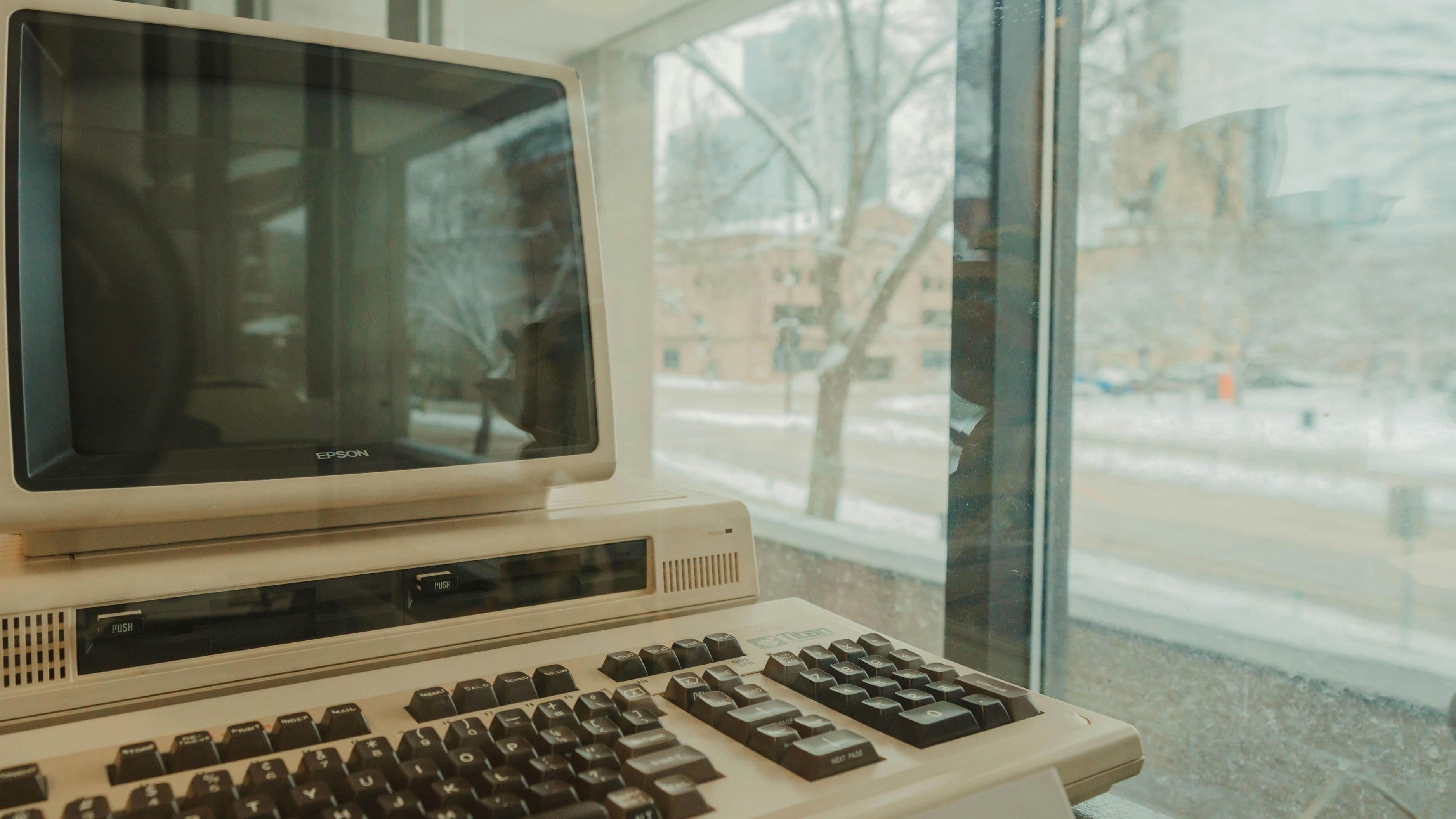 Why Are People Nostalgic for the Early Internet?