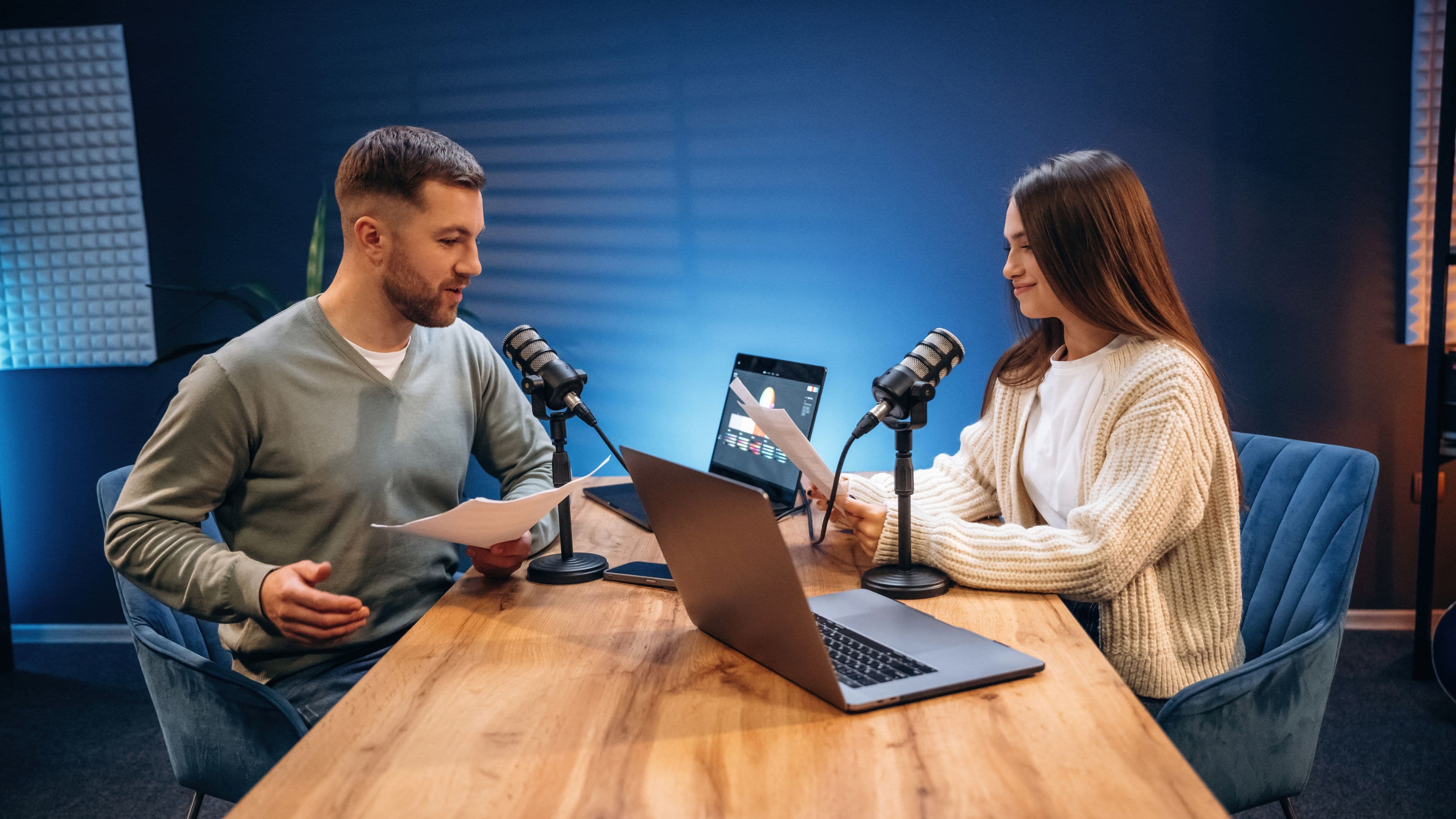 Why Podcast Culture Is Splitting Into Two Very Different Worlds